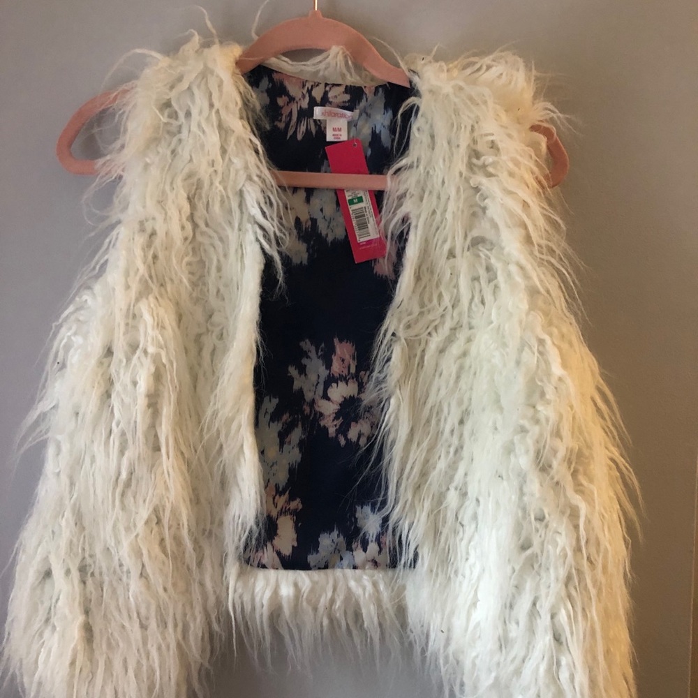 Faux fur vest
